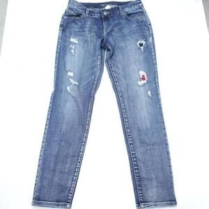 Maurices Jeans Women's 7-8 Blue Denim‎ Stretch Distressed Low-Rise Straight Leg